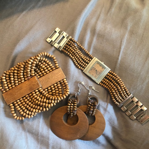 Jewelry - Wood Jewelry Bundle
